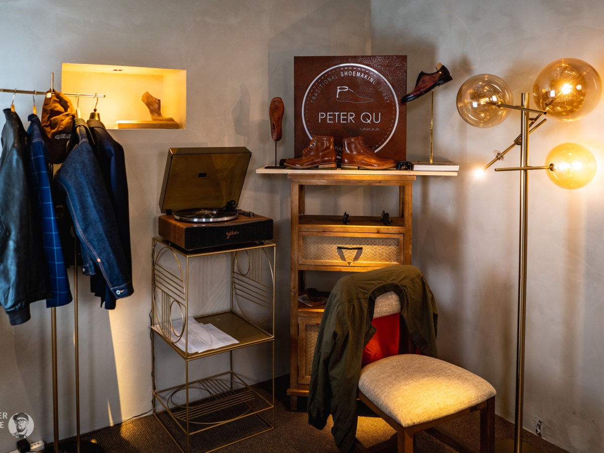 探厂主打马臀皮的全手缝鞋履品牌PETER QU